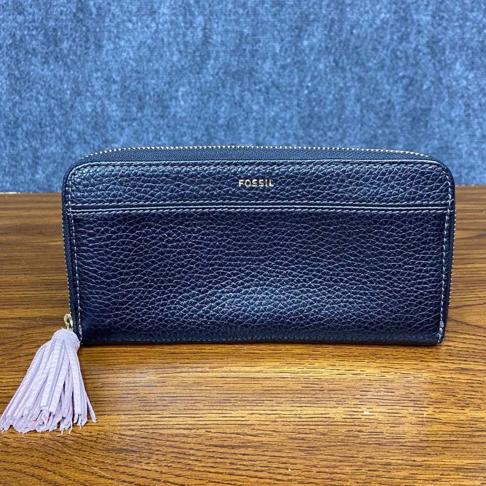 Fossil Tara Black Pebbled Leather Zip Around Clutch Wallet with Pink Tassel - Picture 1 of 7